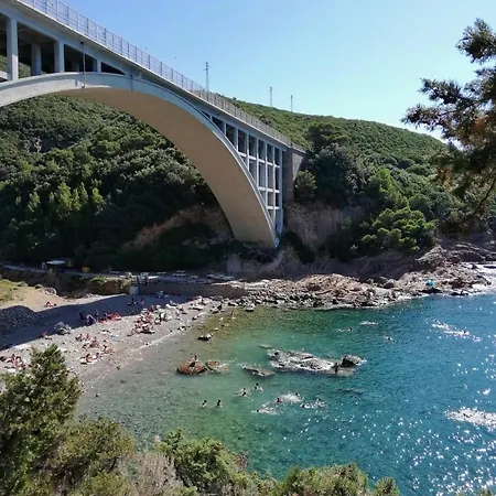 Lägenhet La Torretta Sul Porto - Parcheggio Gratuito *