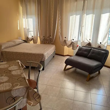 Lägenhet La Torretta Sul Porto - Parcheggio Gratuito Livorno