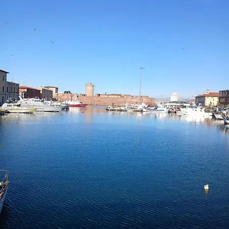 La Torretta Sul Porto Lägenhet