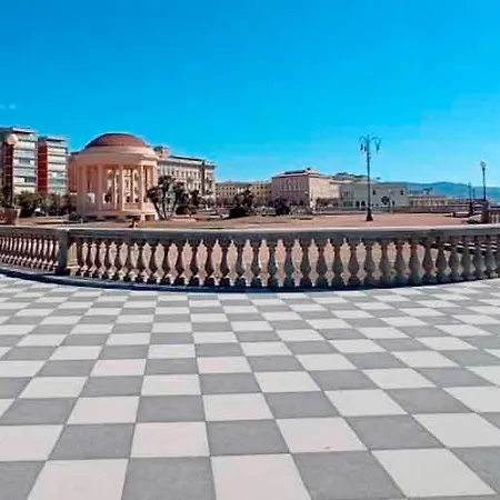 La Torretta Sul Porto - Parcheggio Gratuito 아파트