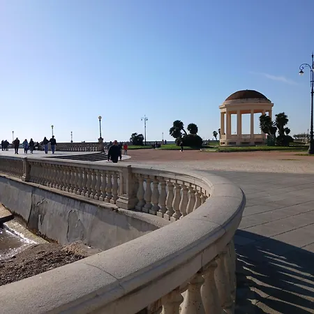 La Torretta Sul Porto - Parcheggio Gratuito * 리보르노